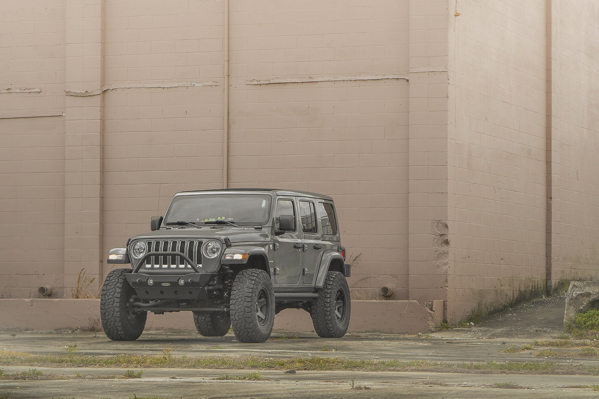 Overland Sector Atlas 17x9 -12 5x114.3/5x127mm 71.5mm Satin Black