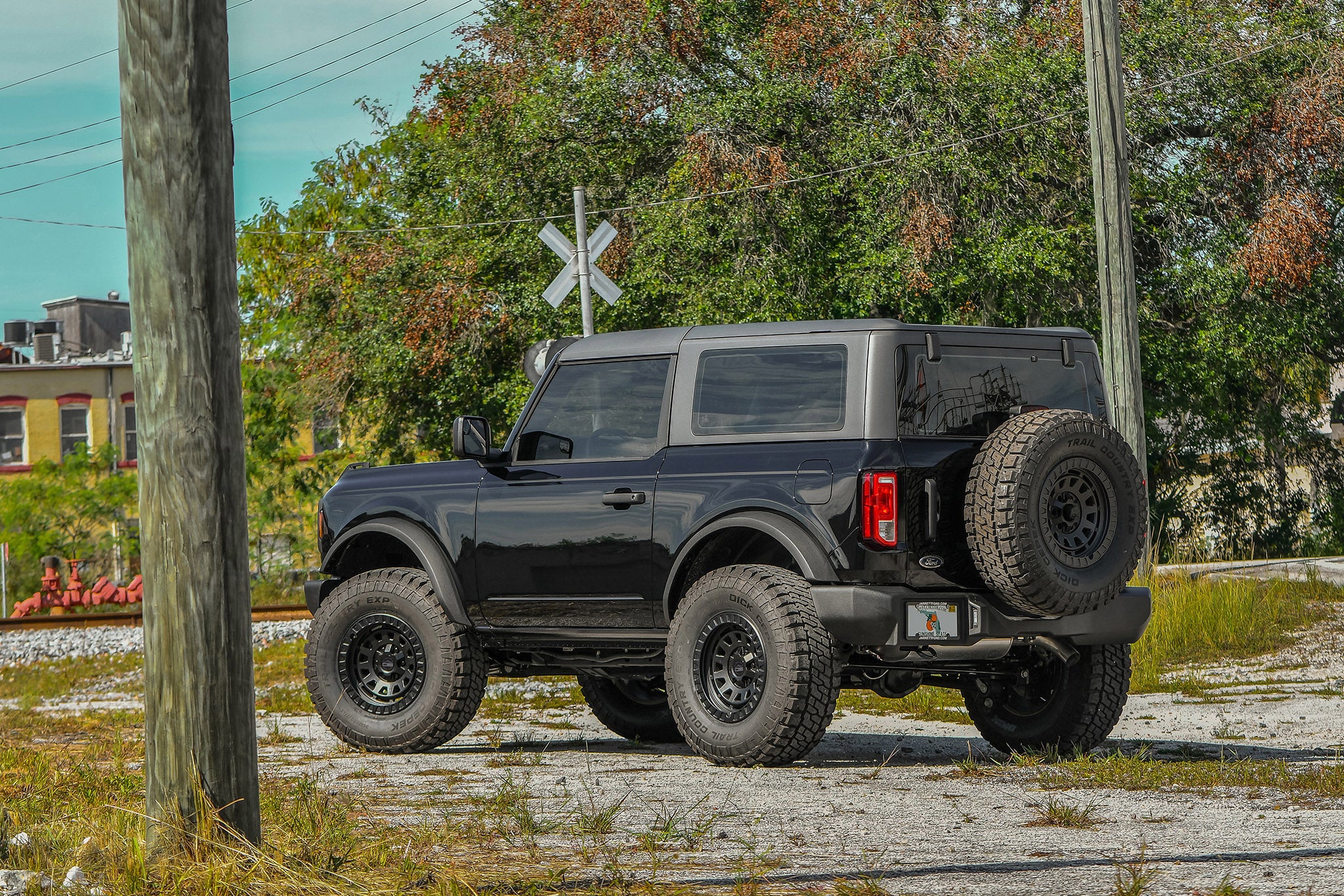 overland sector wheels rig gallery bronkowski ford bronco base 2 door on 17x9 satin black venture wheels 2 inch lift 35 inch tires and more