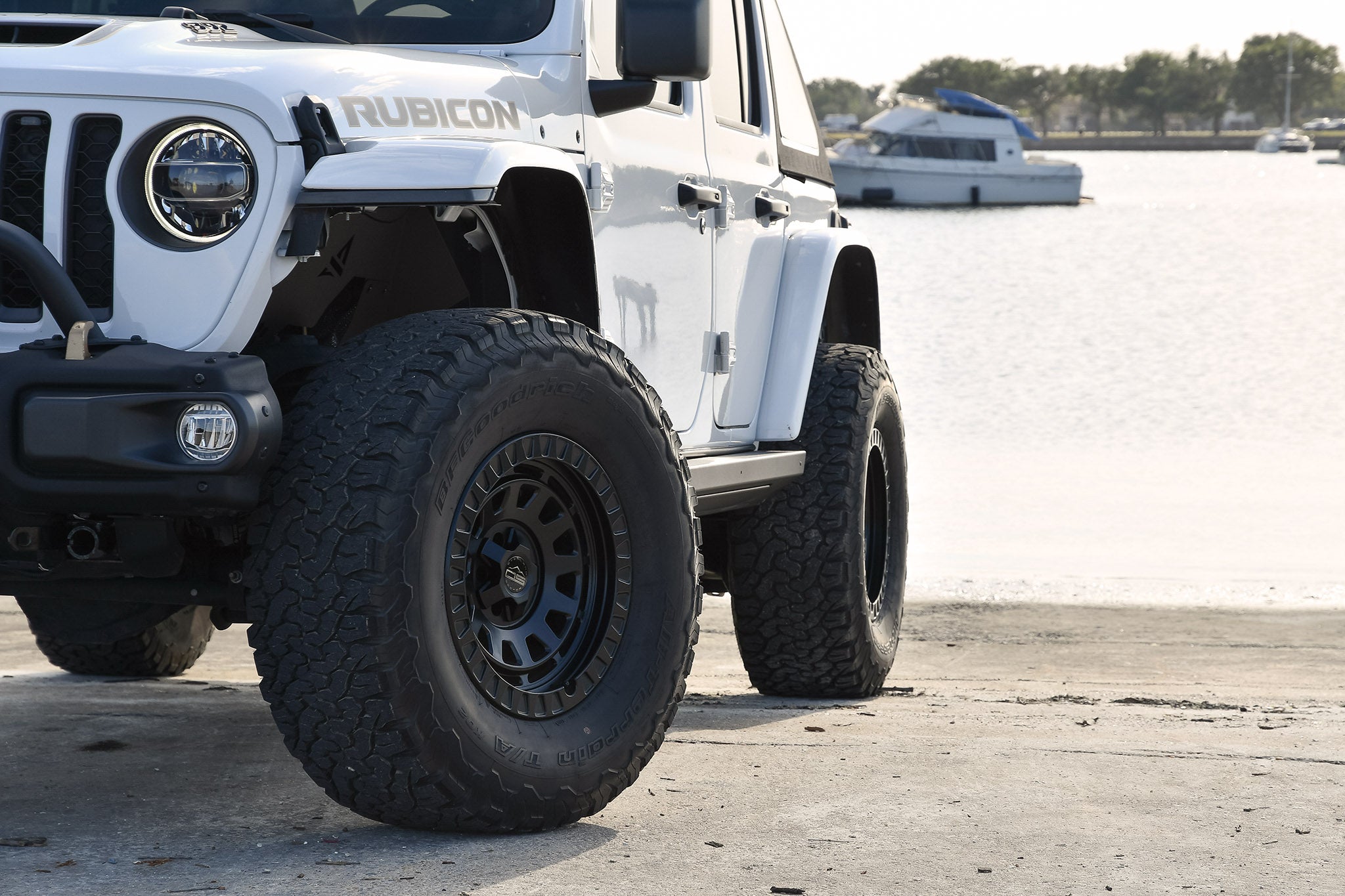 Overland Sector Venture 17x9 -12 6x135/6x139.7mm 106.2mm Satin Black