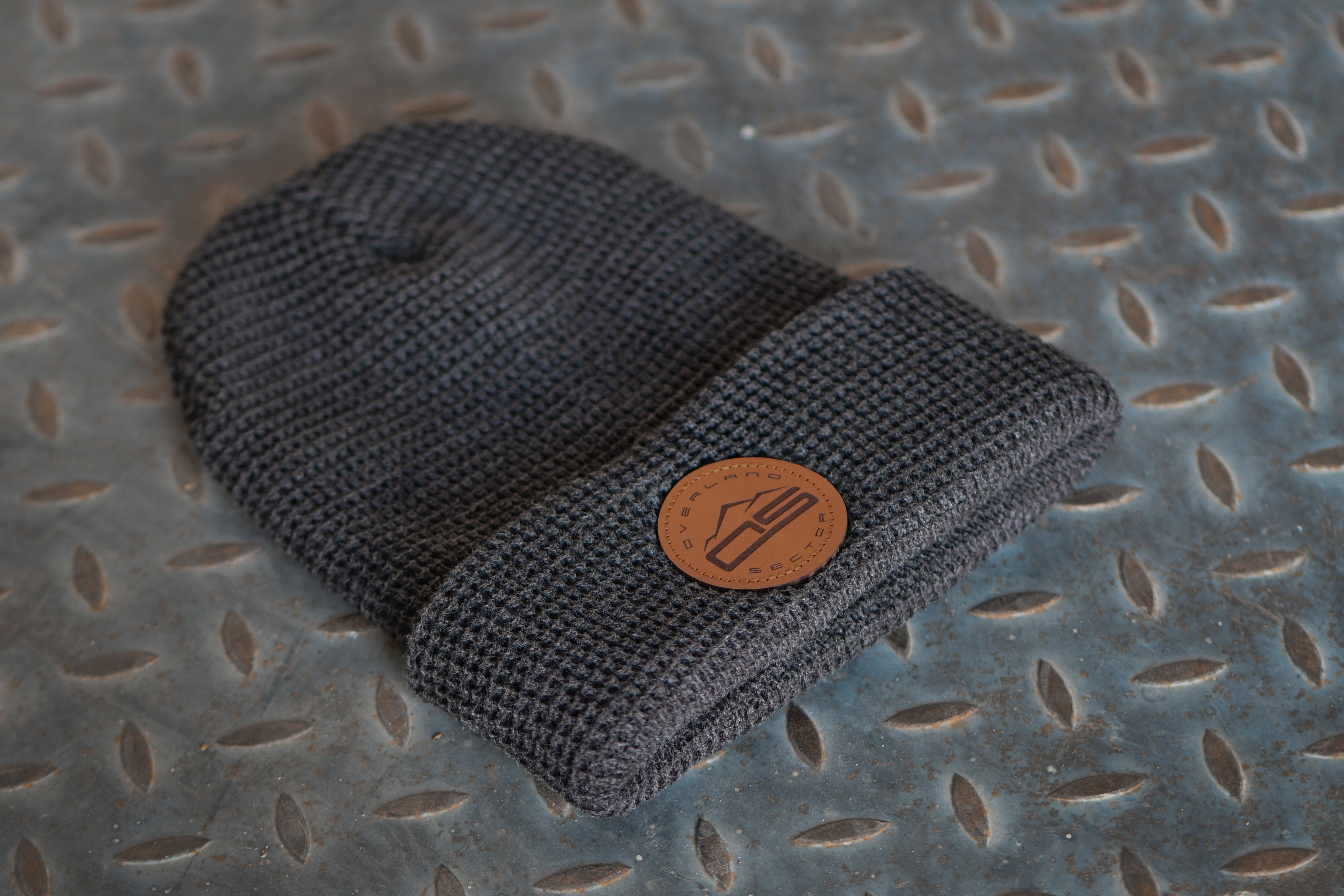 overland sector richardson 146 waffle knit grey beanie brown leather patch