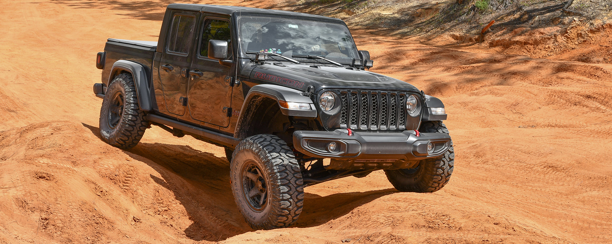 overland sector wheels kris young ambassador profile jeep gladiator rubicon in on black atlas wheels