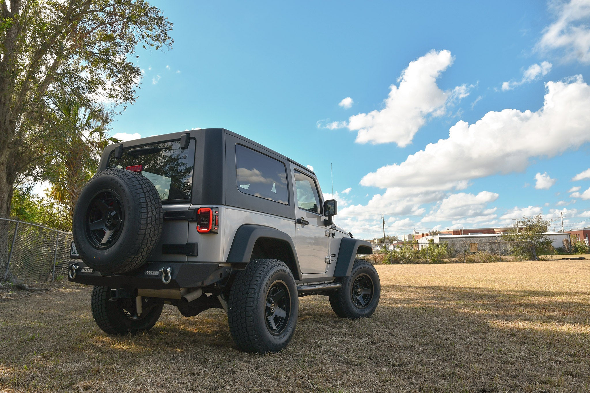 Overland Sector Atlas 17x9 -12 5x114.3/5x127mm 71.5mm Satin Black