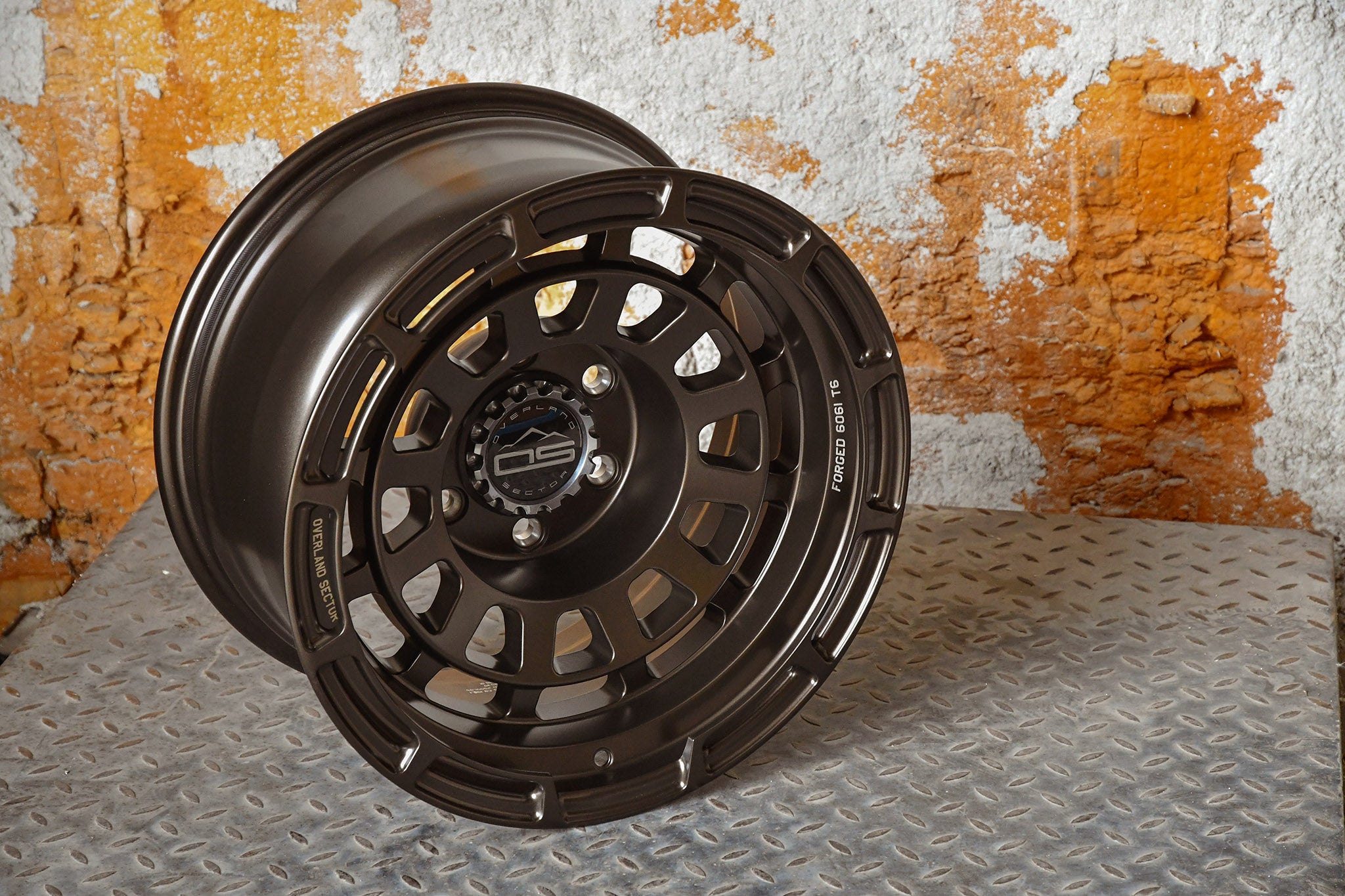 overland sector badlander satin mocha bronze