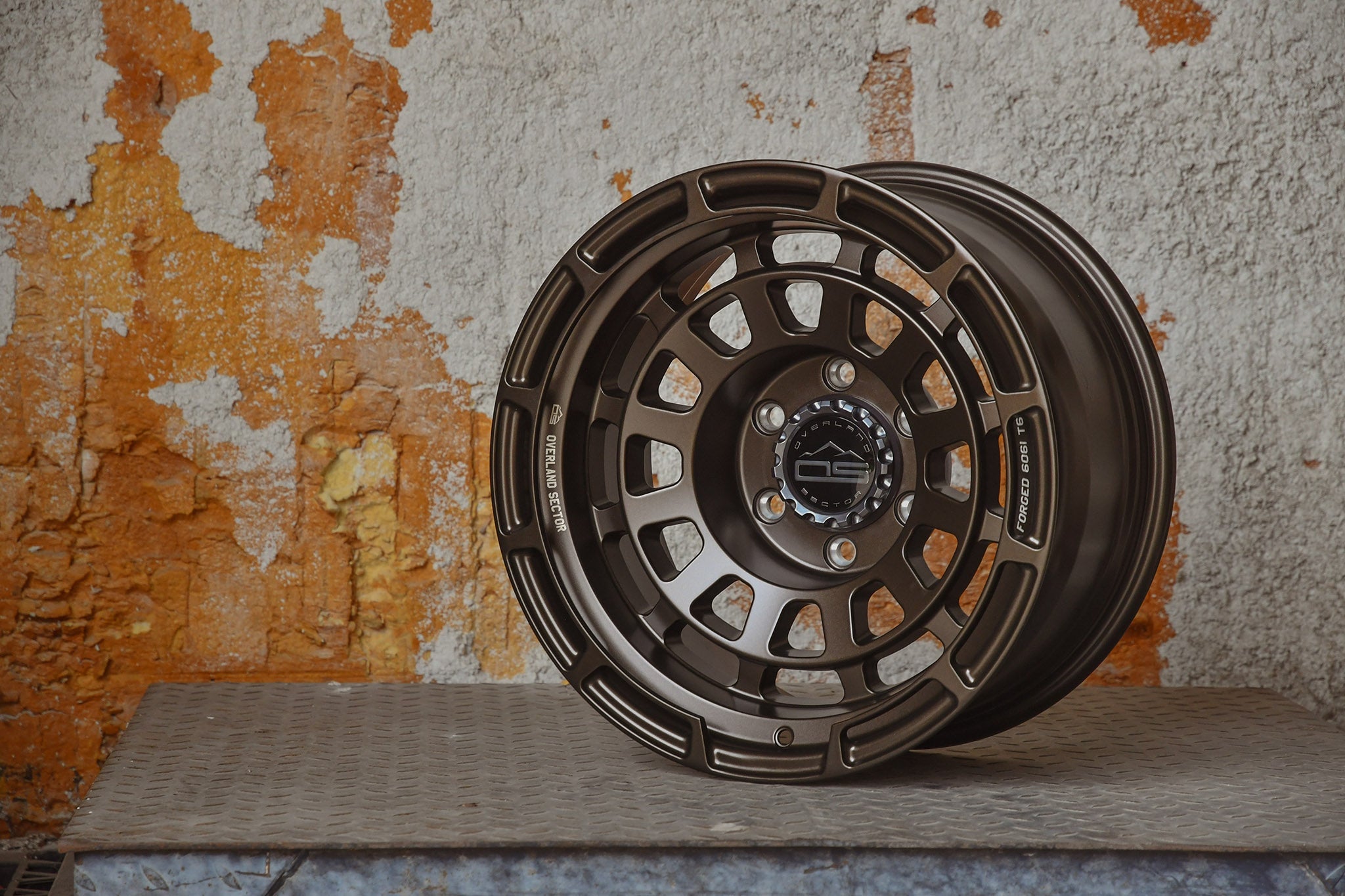 overland sector badlander satin mocha bronze