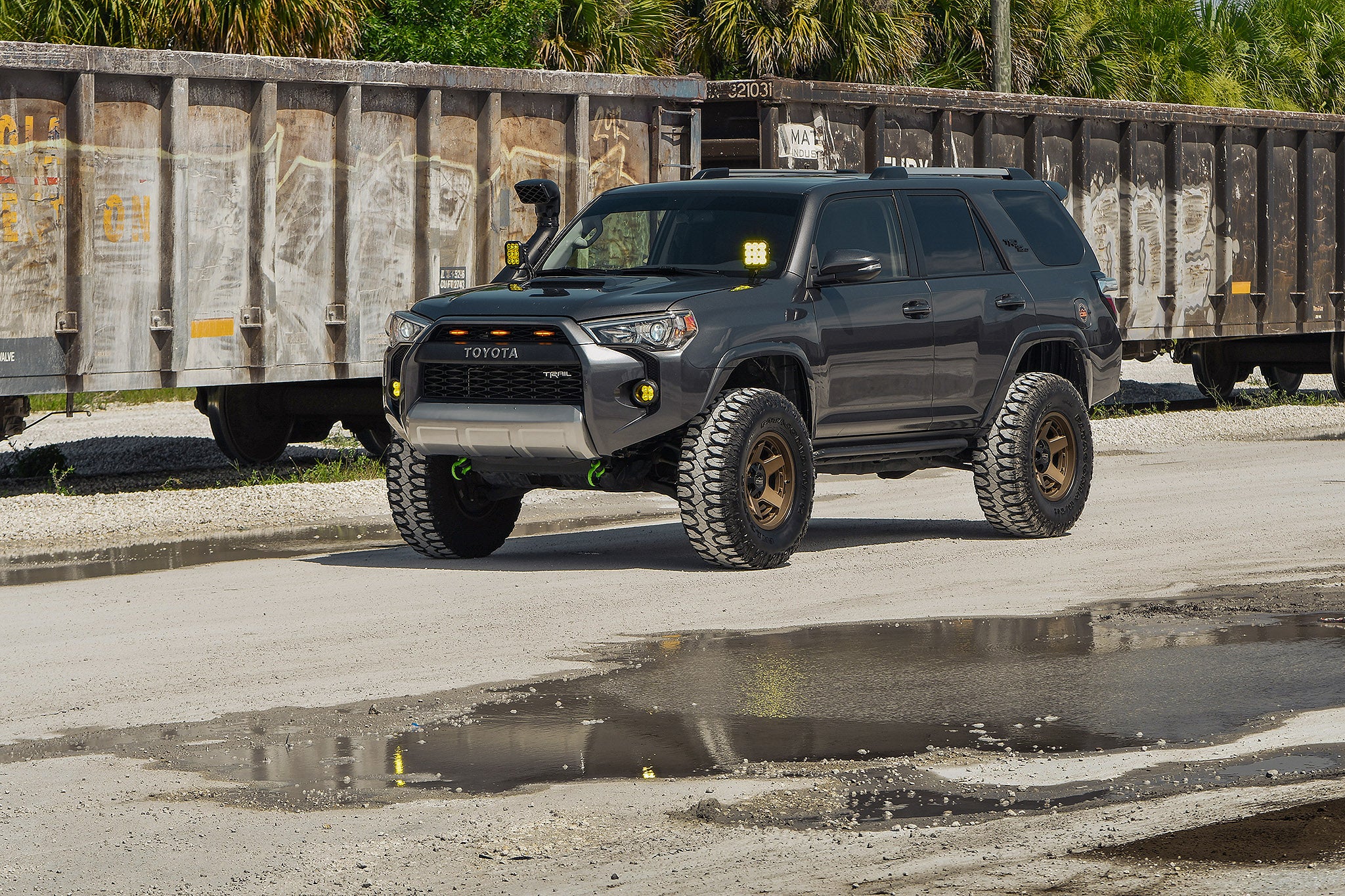 Overland Sector Atlas 17x9 +0 5x120/5x127mm 73.1mm Satin Textured Bronze