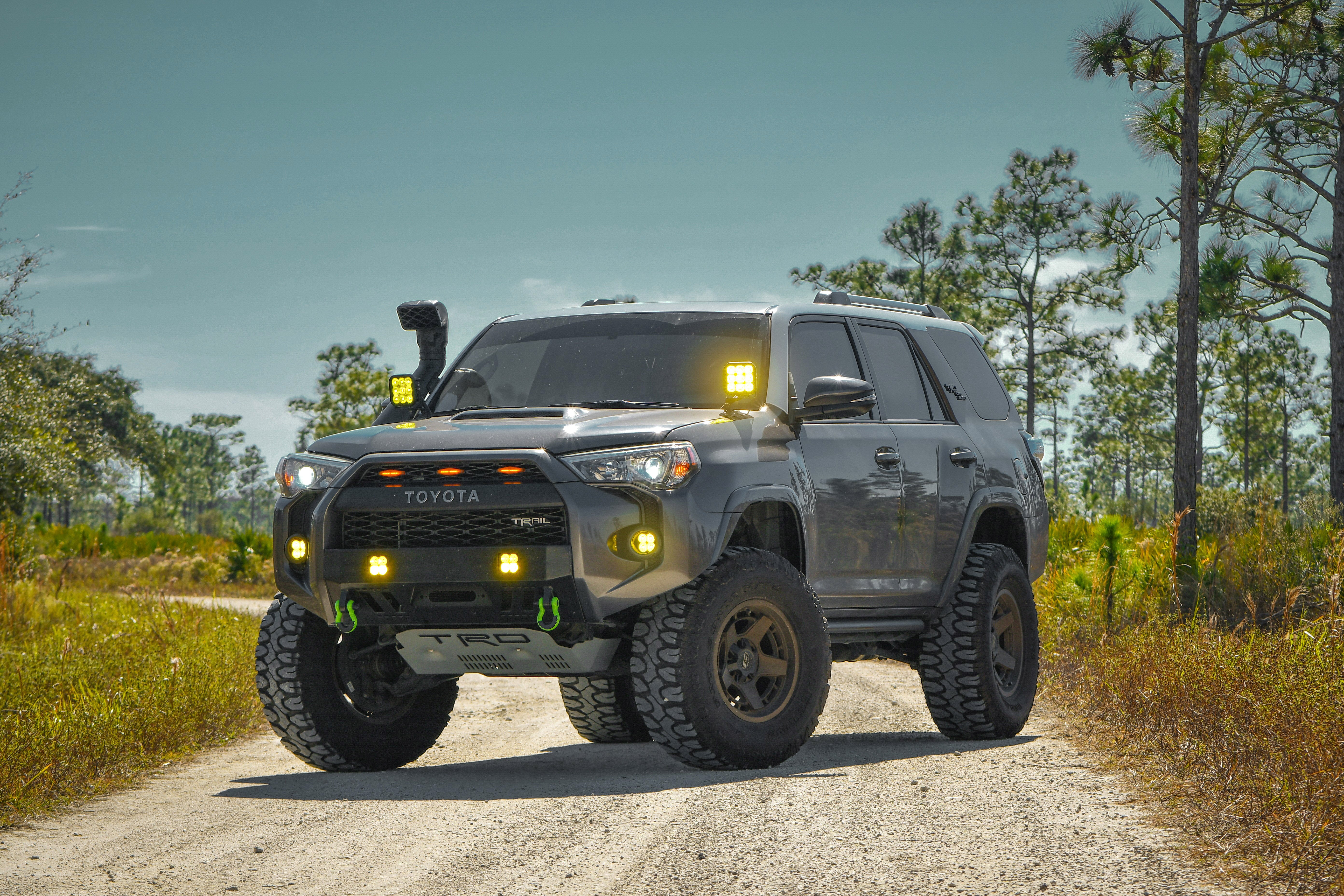 Overland Sector Atlas 17x9 +0 5x120/5x127mm 73.1mm Satin Textured Bronze