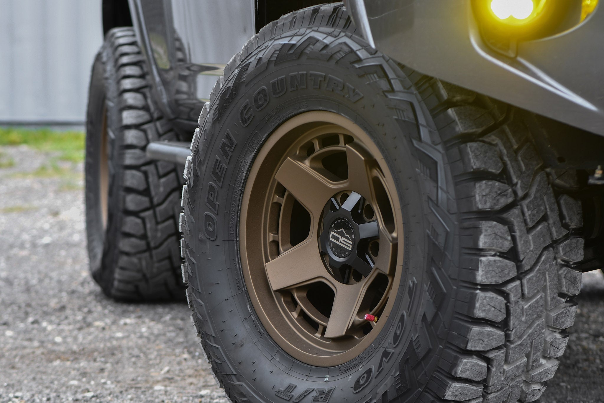 Overland Sector Atlas 17x9 +0 5x120/5x127mm 73.1mm Satin Textured Bronze